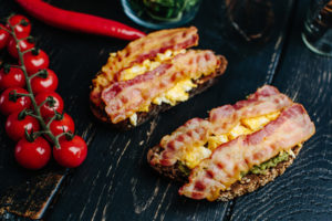 Avocado-Bacon-Sandwich